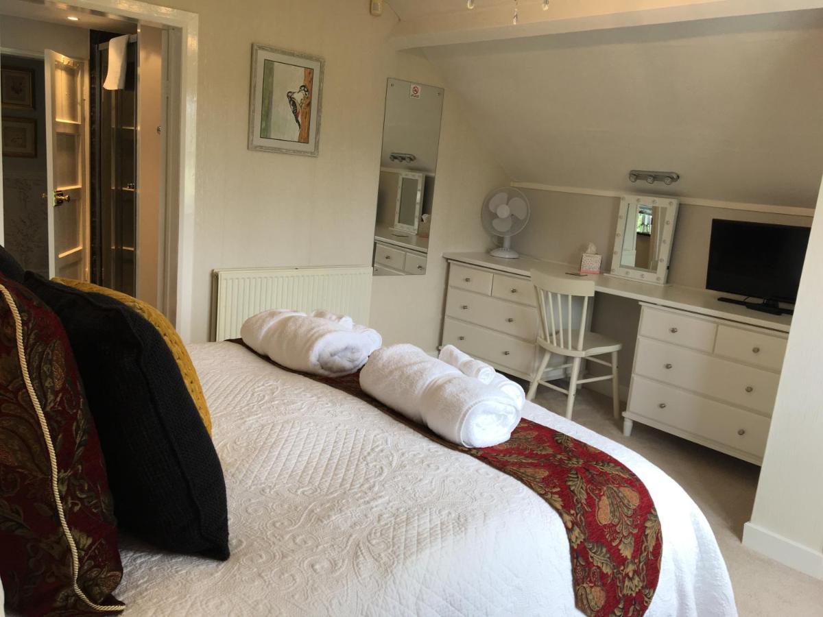Bron Hafren Bed & Breakfast มอนต์โกเมอรี ภายนอก รูปภาพ